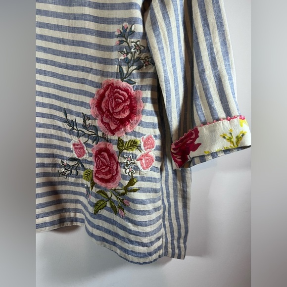 J Jill Shirt Womens Medium Petite Blue Stripes Linen Embroidery Floral Top - Picture 4 of 12